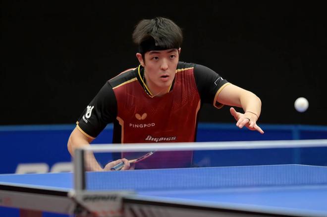 为争夺A组 为争夺A组