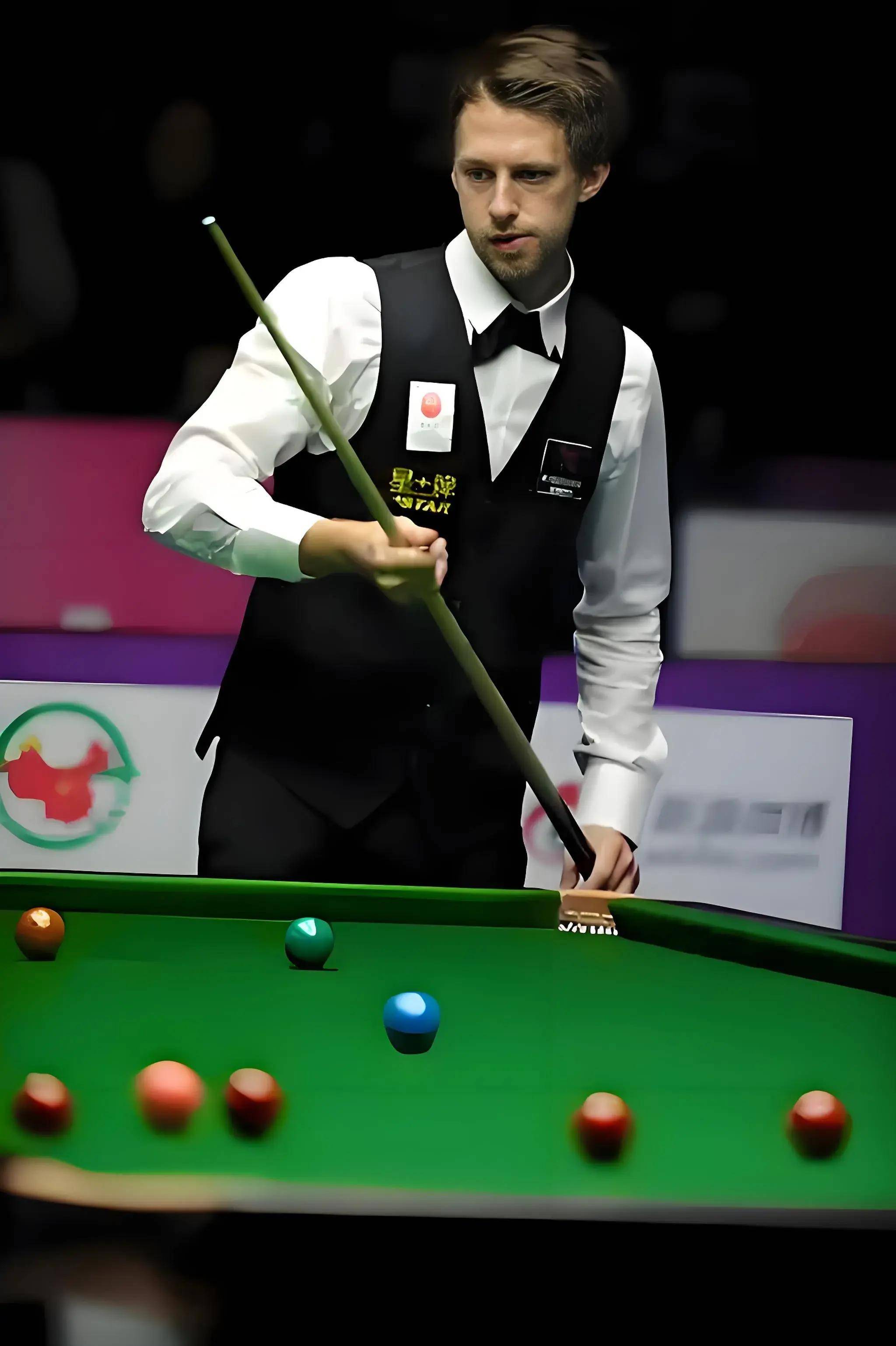 伦纳德与哈 伦纳德与哈