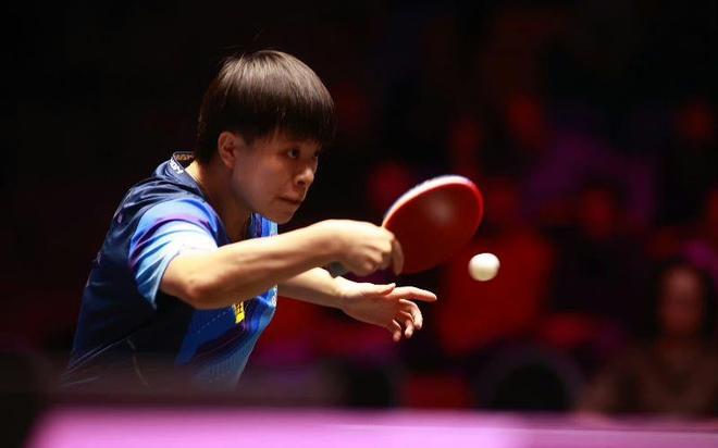 国外踢球不 国外踢球不