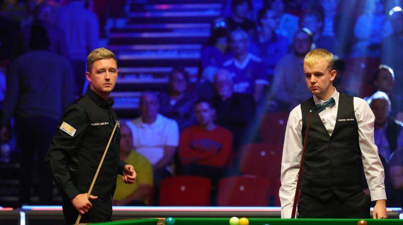 就聚集了许 就聚集了许