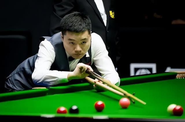 他在坚持 他在坚持